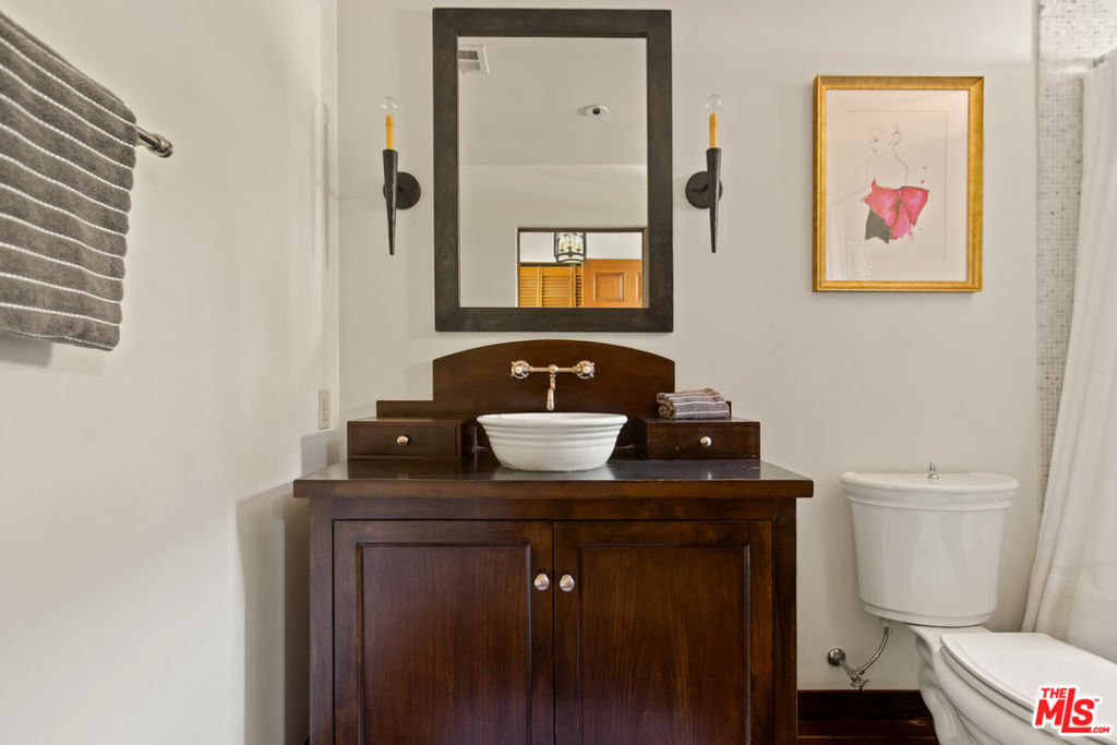 1407 N Beverly Drive Property Photo 51