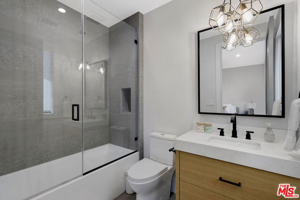 17361 W Amina Place Property Photo 20