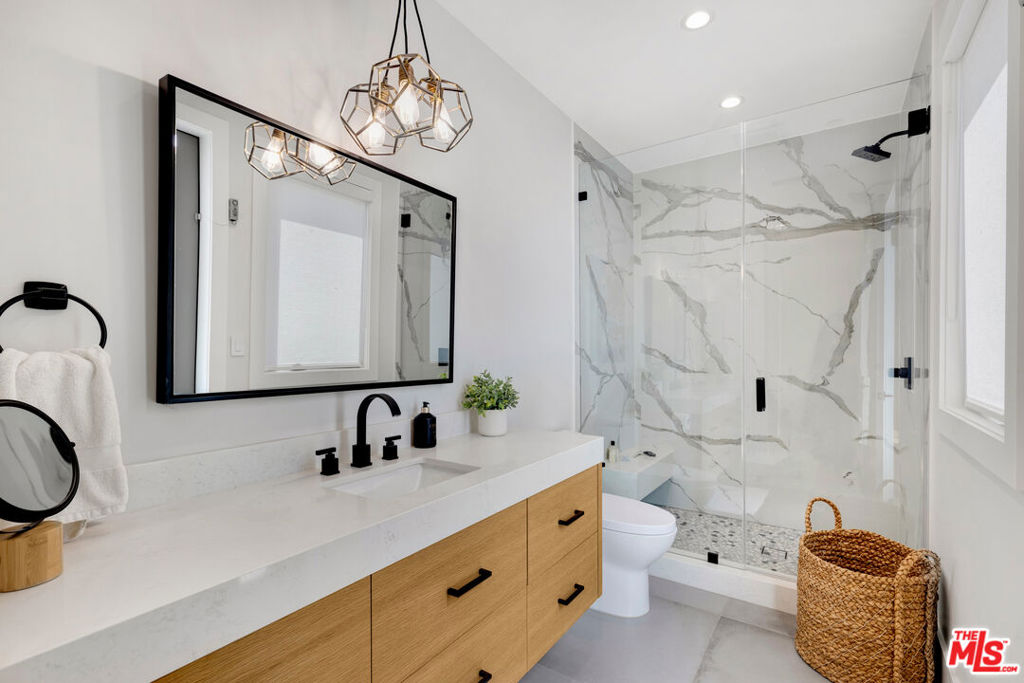 17361 W Amina Place Property Photo 27