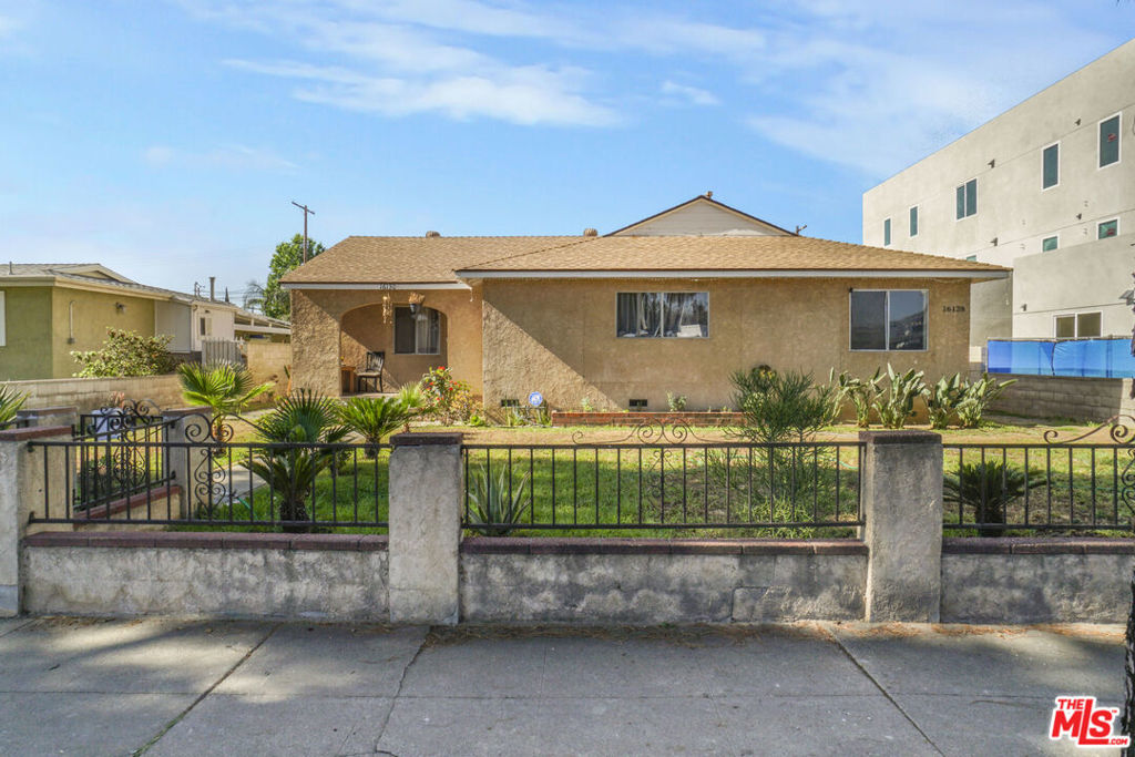 16130 Devonshire Street Property Photo 1