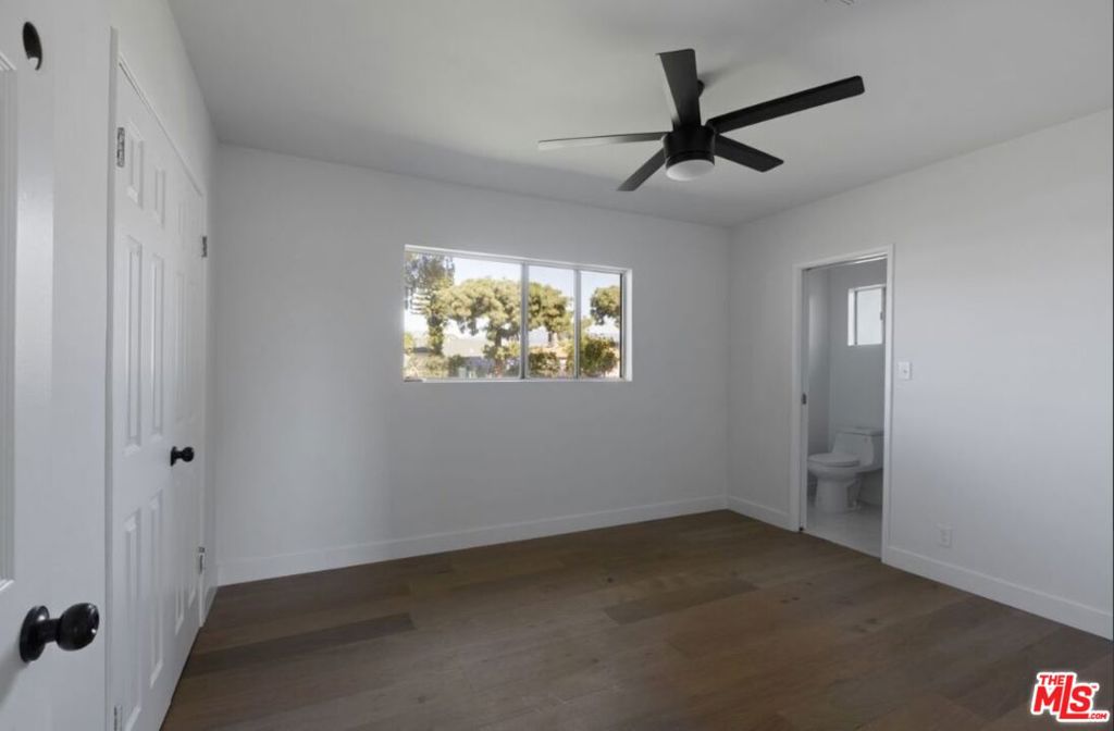 16130 Devonshire Street Property Photo 7