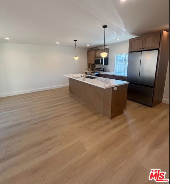 16130 Devonshire Street Property Photo 14