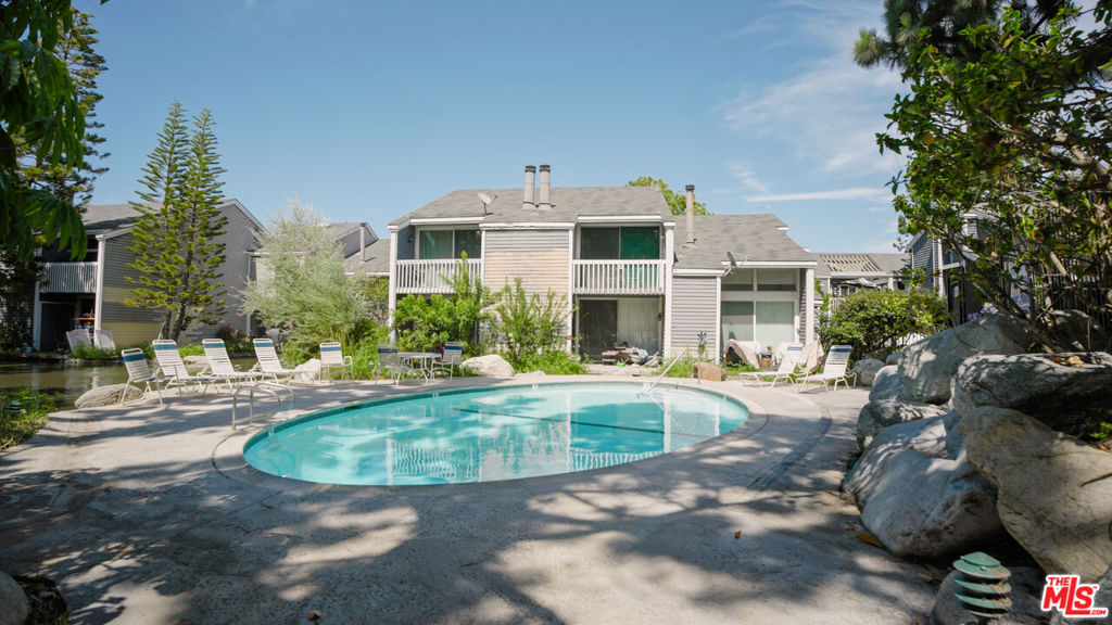 25595 Pine Creek Lane Property Photo 19