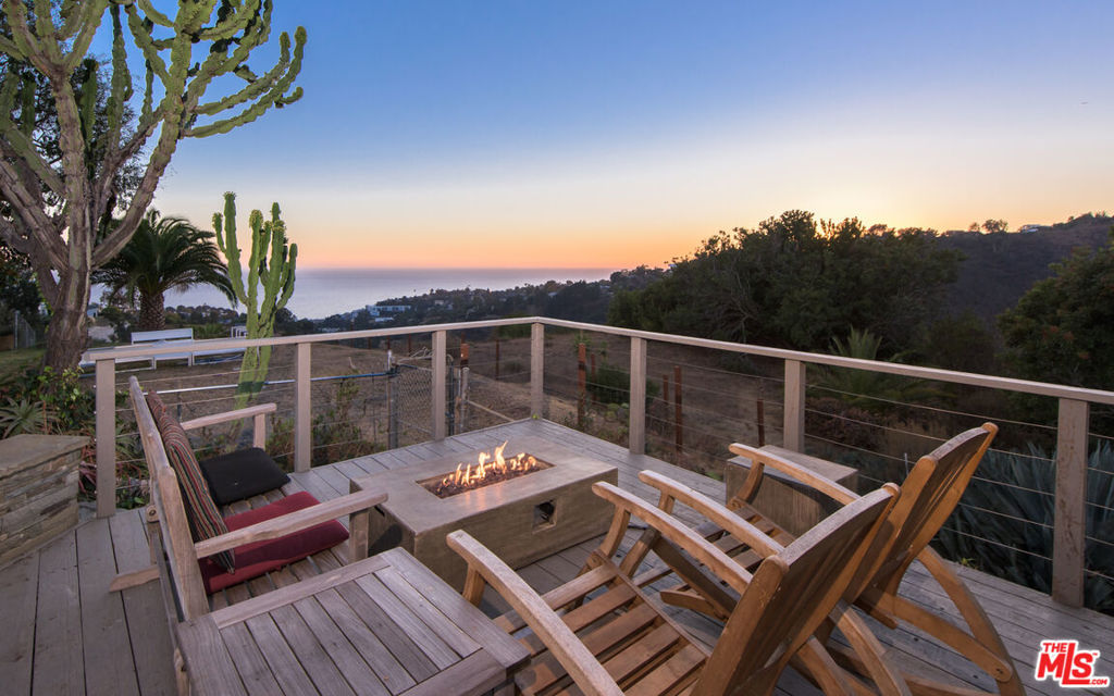 843 Enchanted Way Property Photo 1