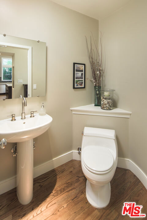 843 Enchanted Way Property Photo 20