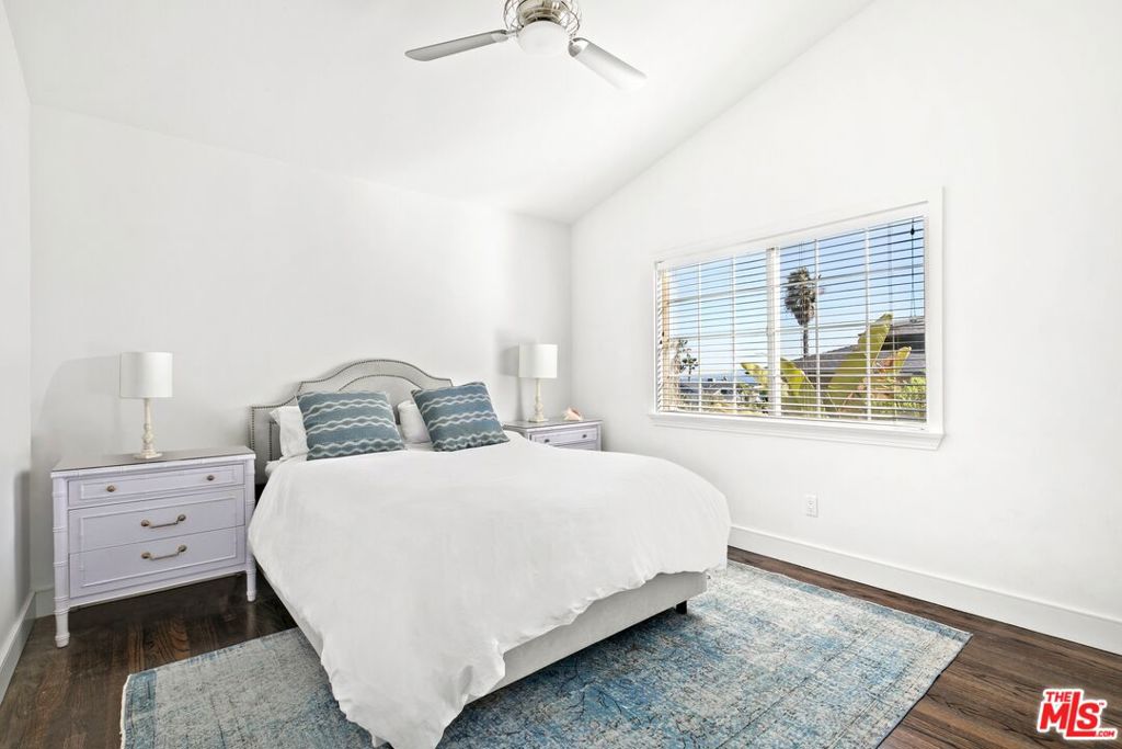 843 Enchanted Way Property Photo 22