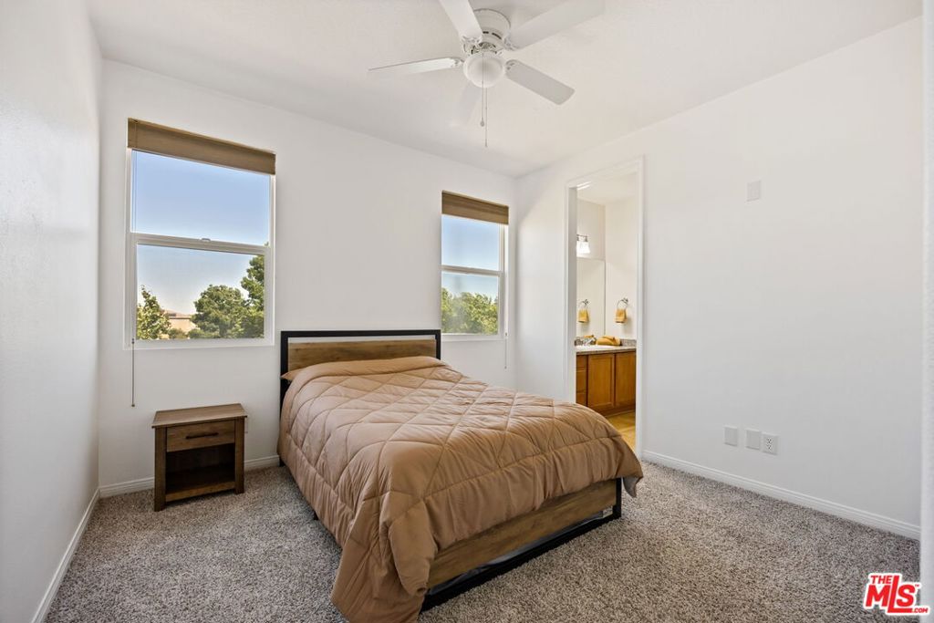 4375 W Avenue M11 Property Photo 40