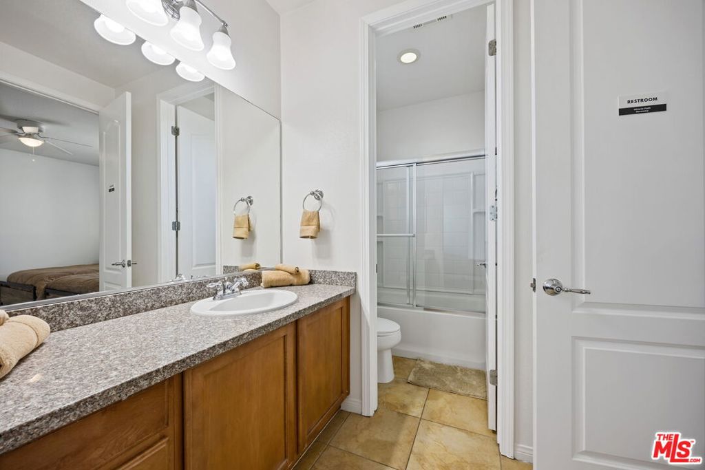 4375 W Avenue M11 Property Photo 42