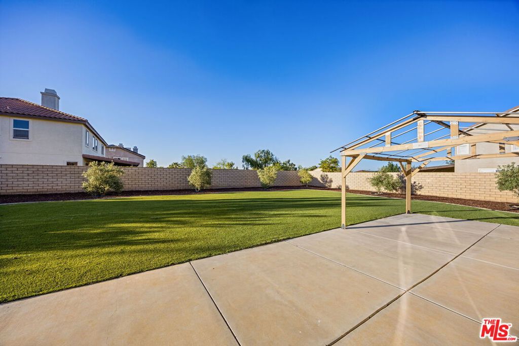 4375 W Avenue M11 Property Photo 63