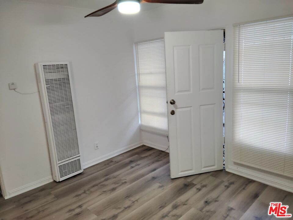 223 E 74th Street Property Photo 4
