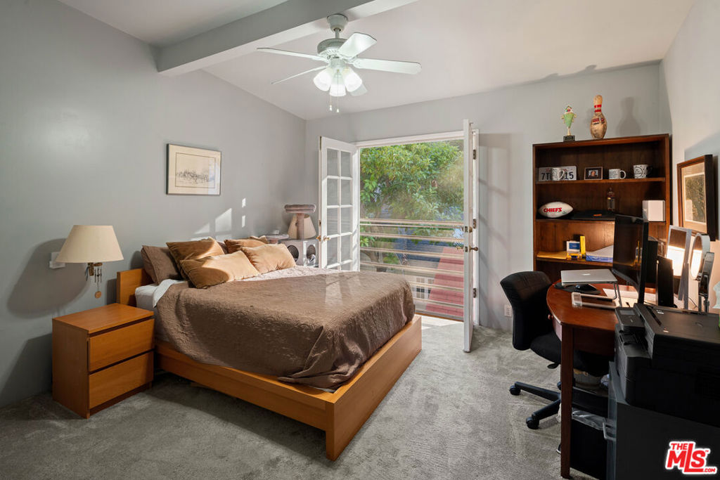 8011 Padre Lane Property Photo 11