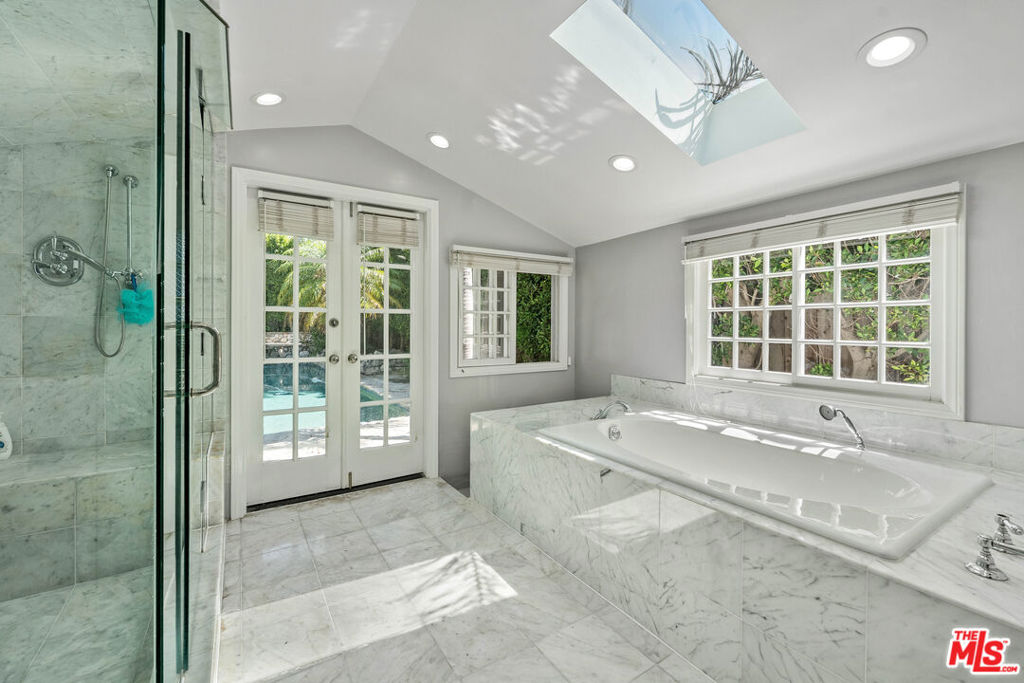 3614 Malibu Country Drive Property Photo 12