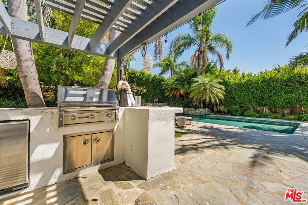 3614 Malibu Country Drive Property Photo 34