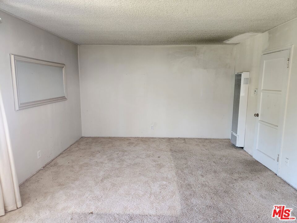 5727 Clemson Street Property Photo 3