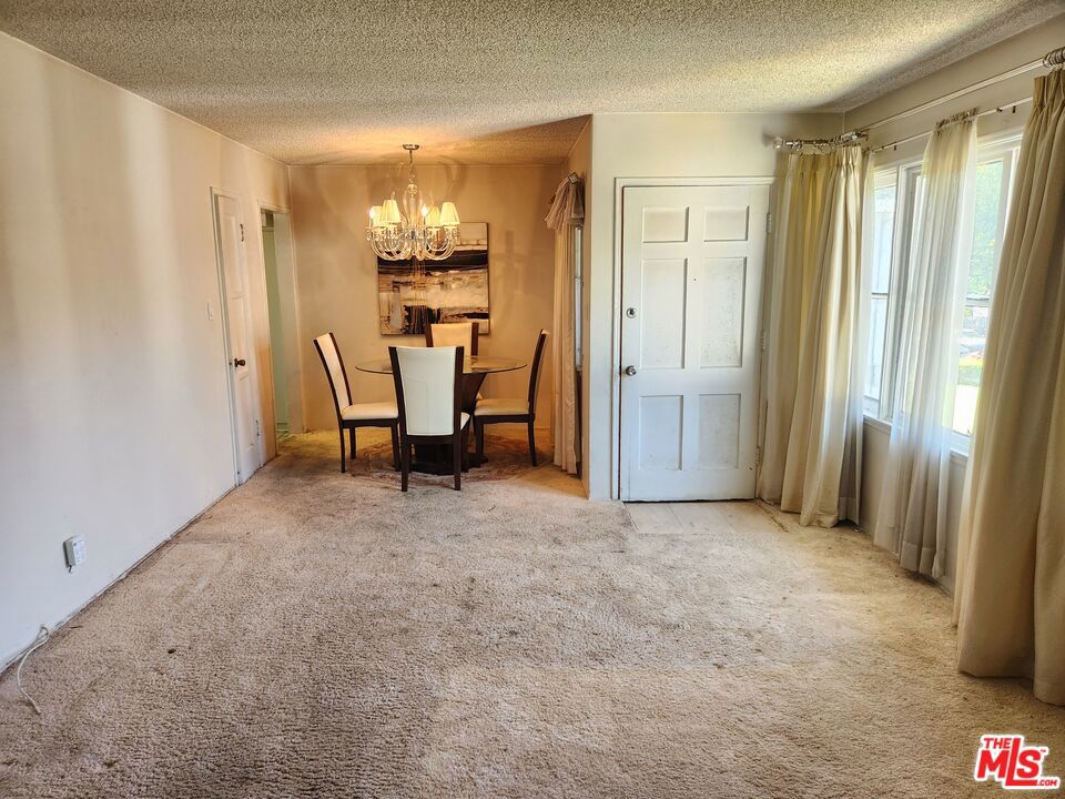 5727 Clemson Street Property Photo 4