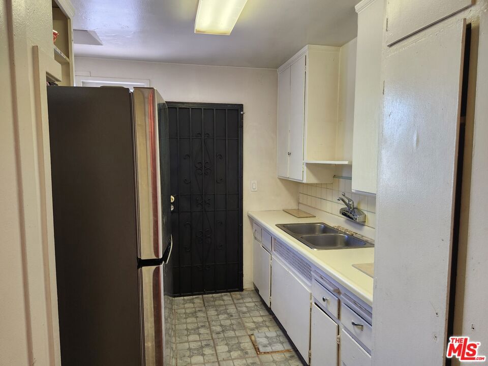 5727 Clemson Street Property Photo 9