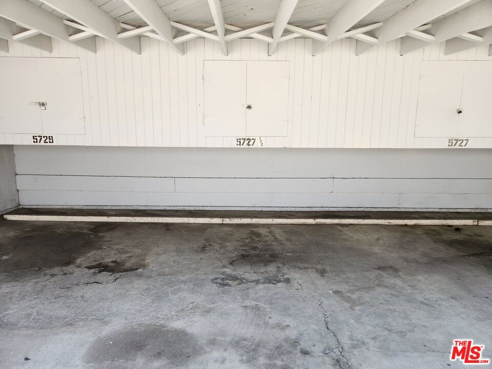 5727 Clemson Street Property Photo 13