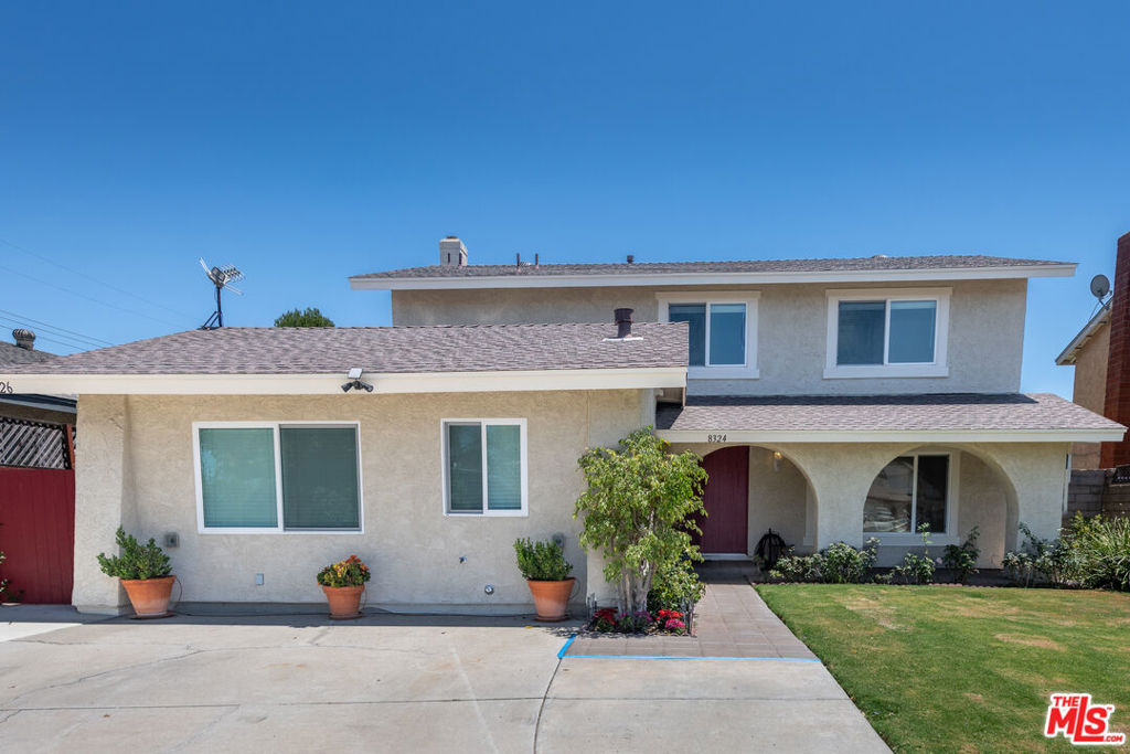 8324 Beckford Avenue Property Photo 1