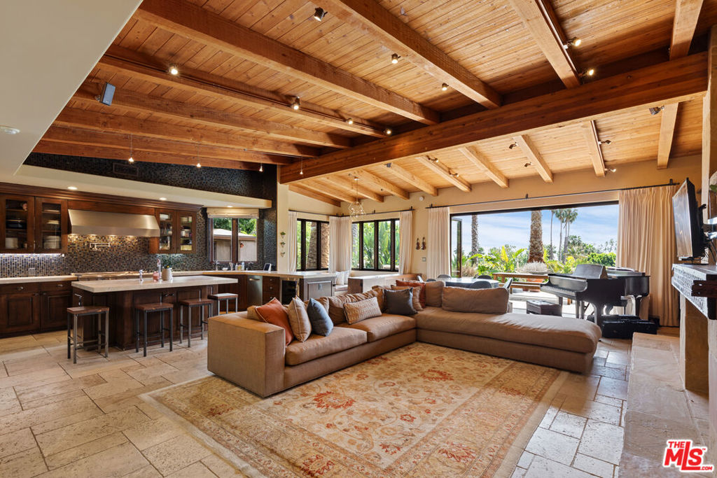 27409 Pacific Coast Highway Property Photo 1