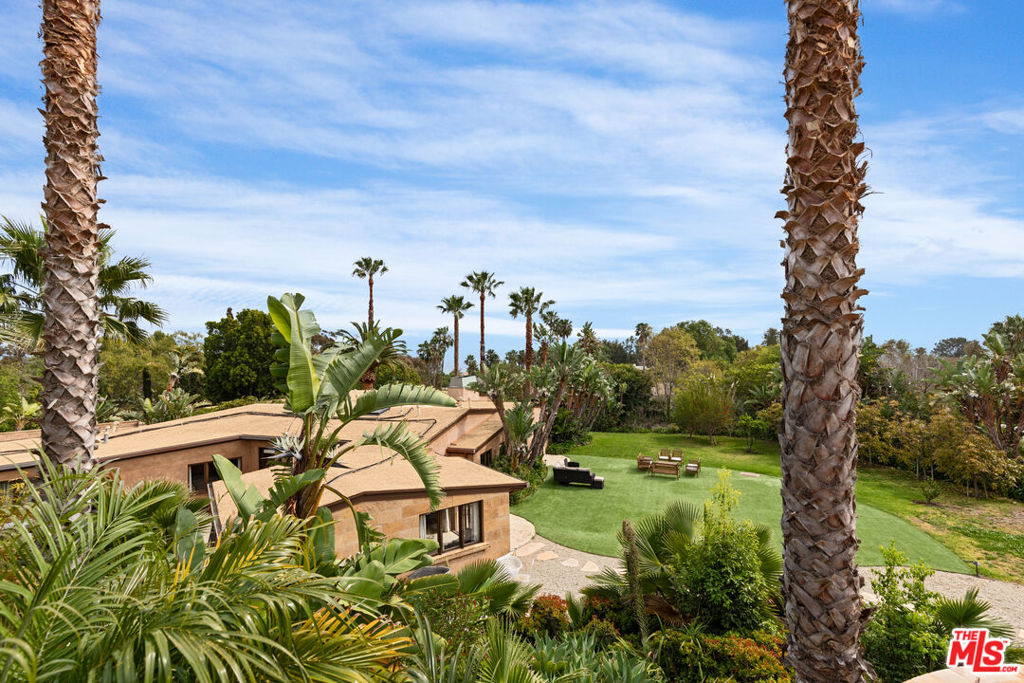 27409 Pacific Coast Highway Property Photo 2
