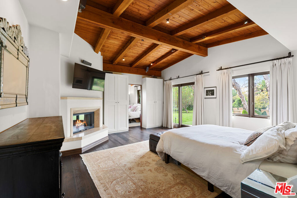 27409 Pacific Coast Highway Property Photo 4