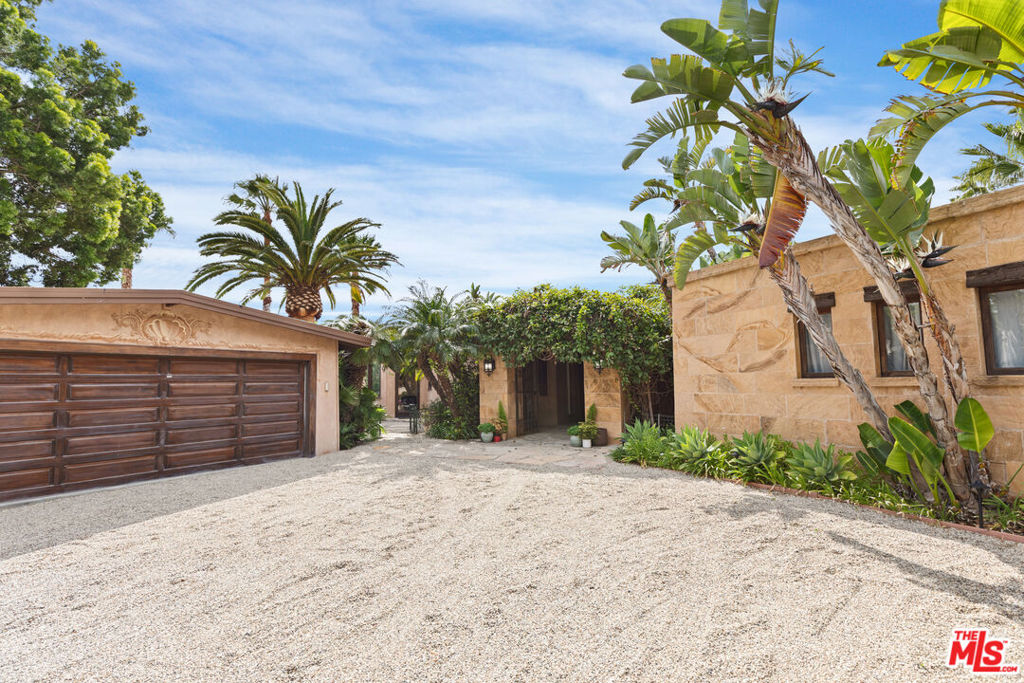 27409 Pacific Coast Highway Property Photo 8