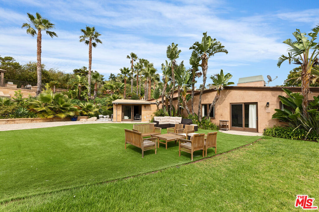 27409 Pacific Coast Highway Property Photo 31