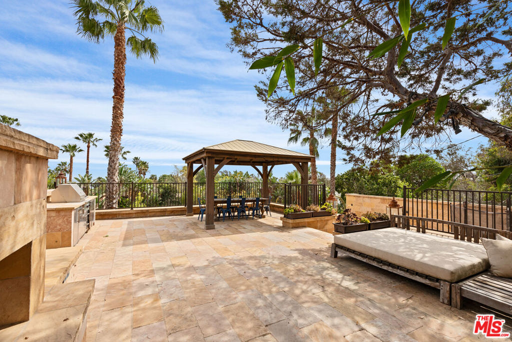 27409 Pacific Coast Highway Property Photo 34