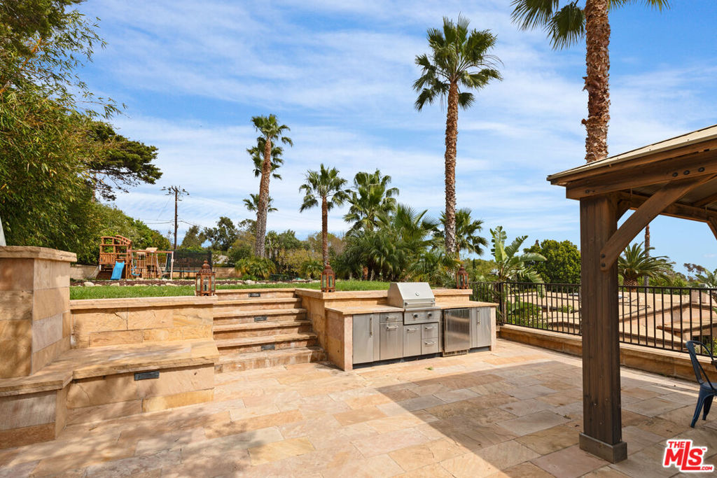 27409 Pacific Coast Highway Property Photo 35