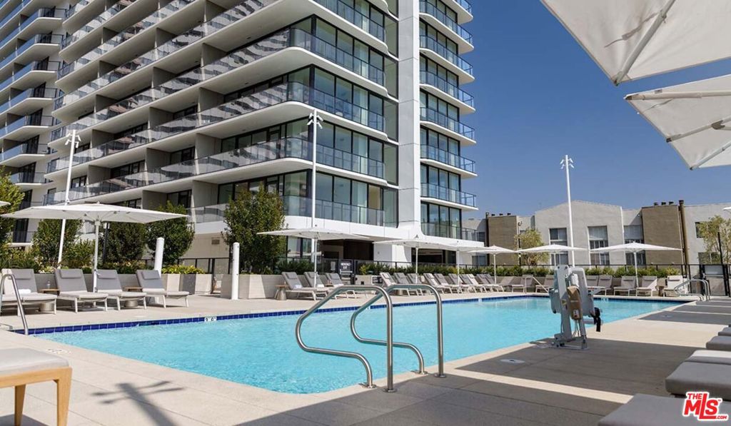 11750 Wilshire Boulevard 1102 Property Photo 15