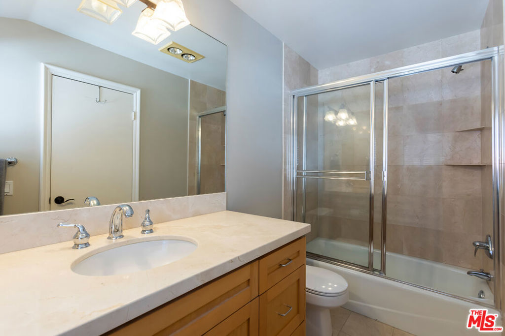 1541 Palisades Drive Property Photo 35
