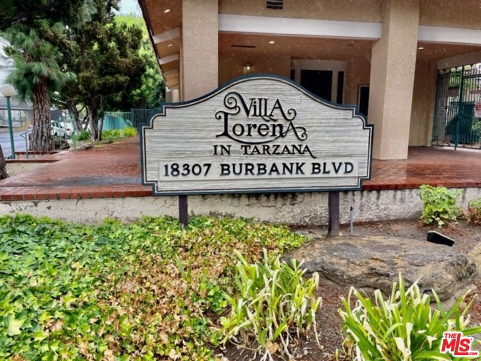 18307 Burbank Boulevard 207 Property Photo 1