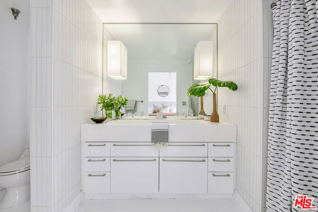 6253 Hollywood Boulevard 1202 Property Photo 15