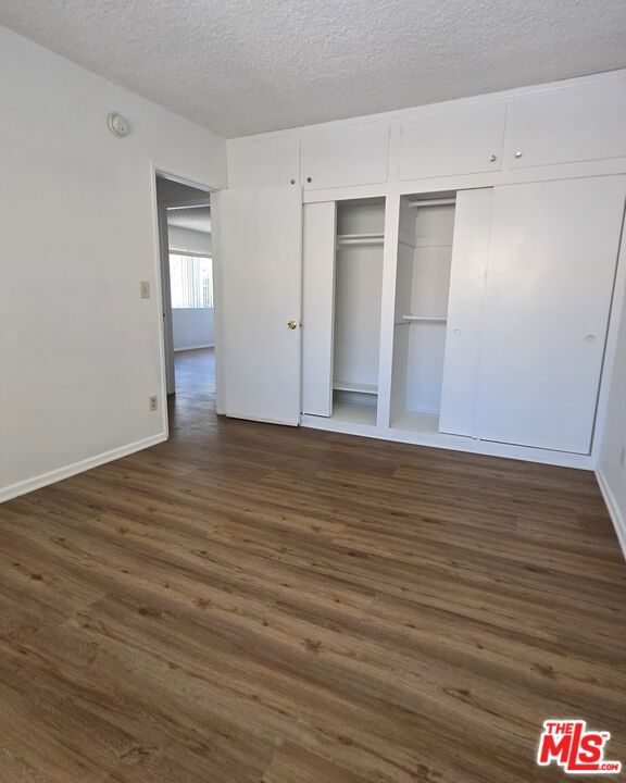 2219 S Crenshaw Boulevard 5 Property Photo 6