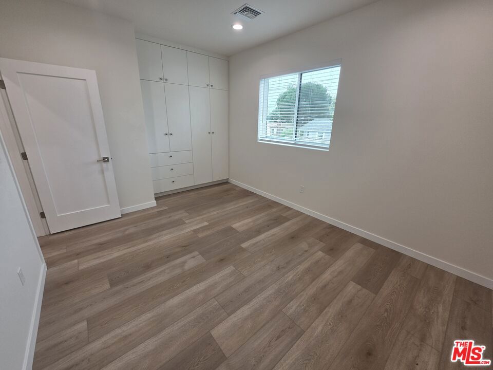 6748 Ben Avenue Property Photo 14