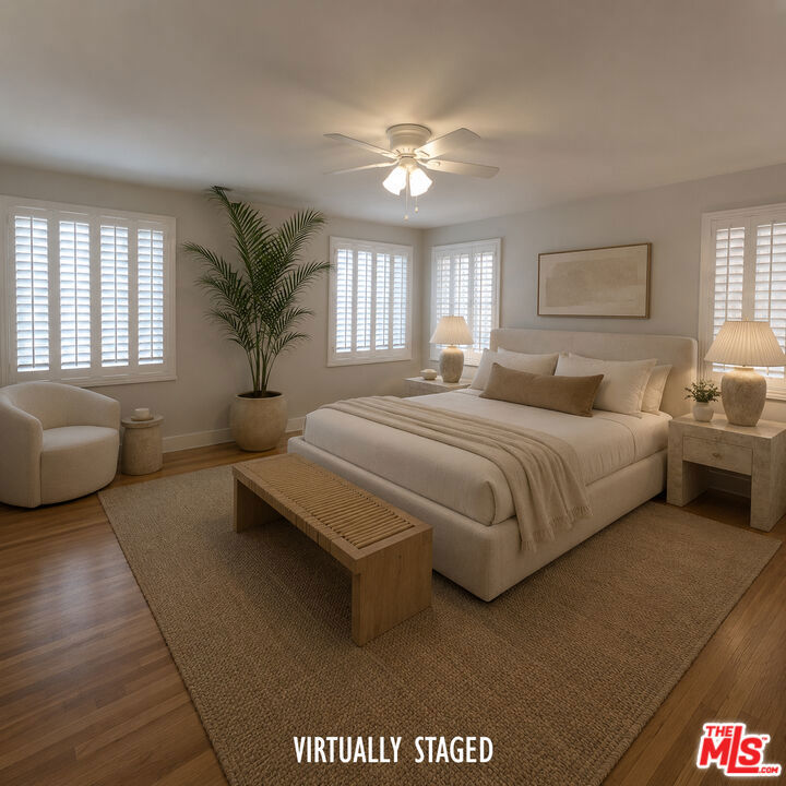 418 S Roxbury Drive Property Photo 15
