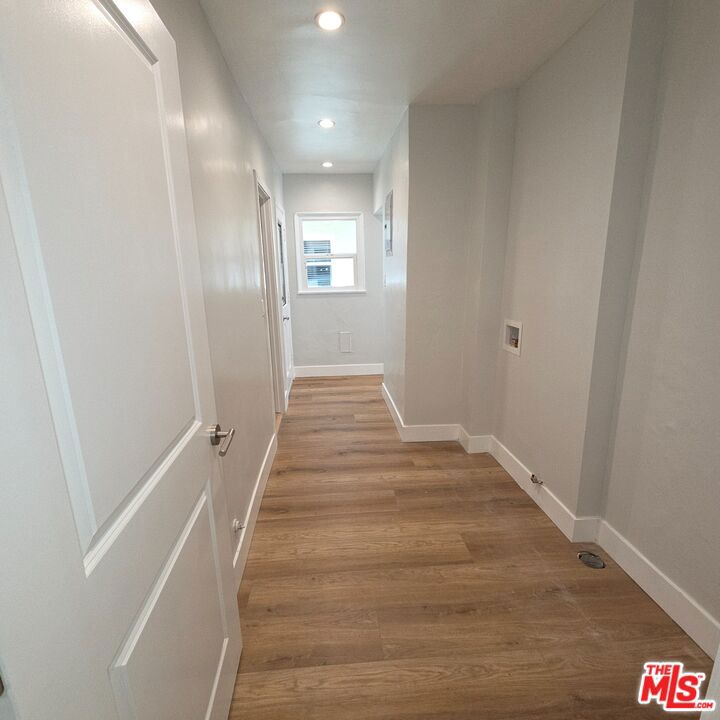 418 S Roxbury Drive Property Photo 28
