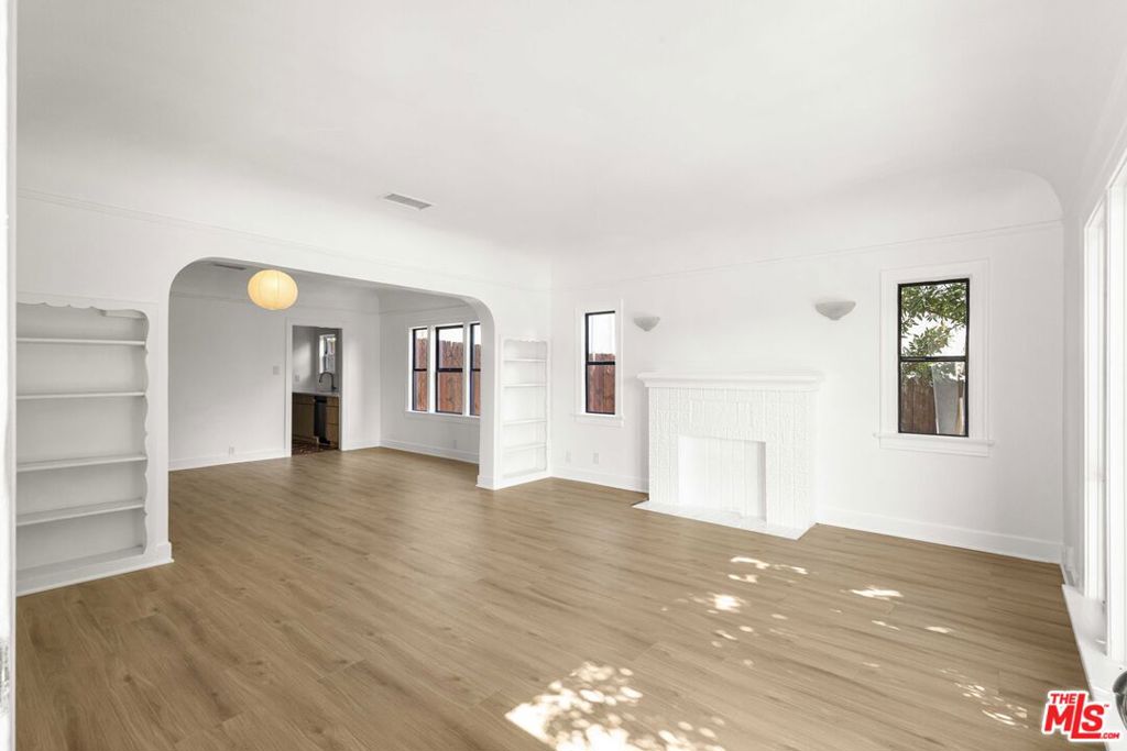1361 Keniston Avenue Property Photo 15