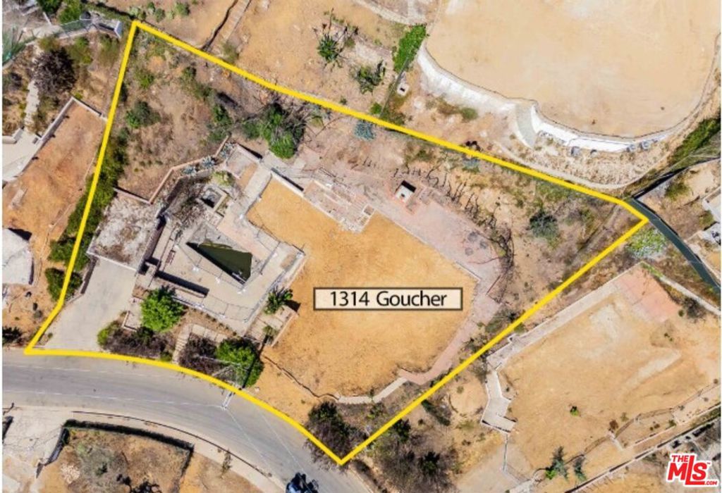1314 Goucher Street Property Photo 2