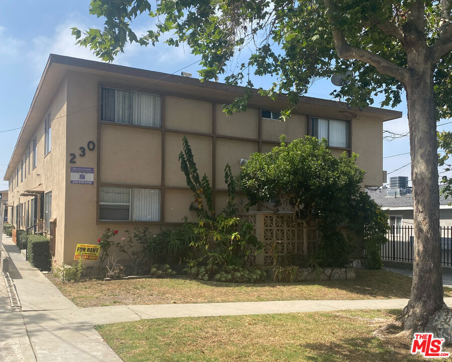230 Stepney Street Property Photo 1