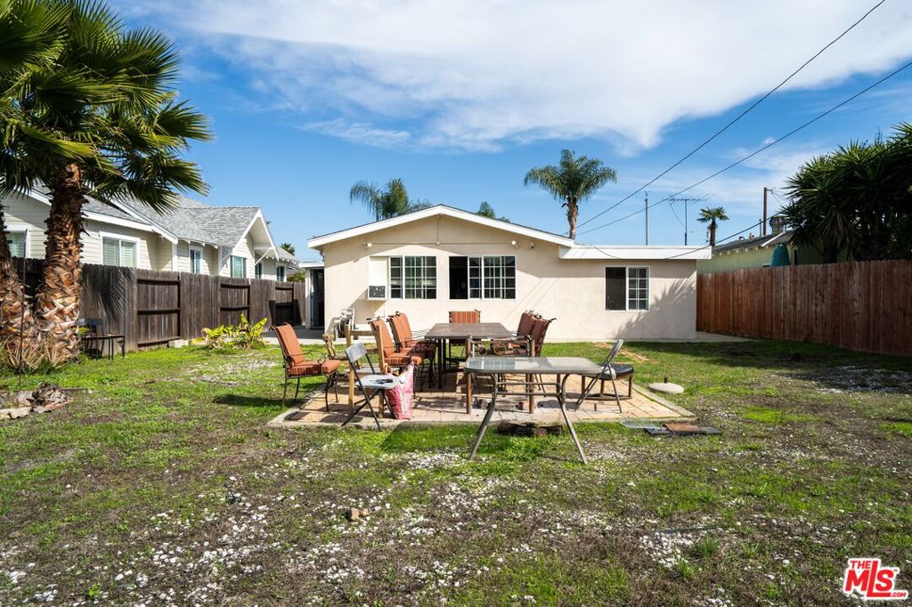 2321 Myrtle Avenue Property Photo 21