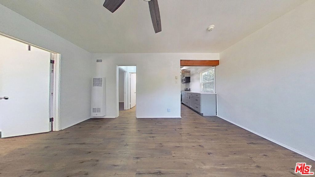 15544 Romar Street Property Photo 5