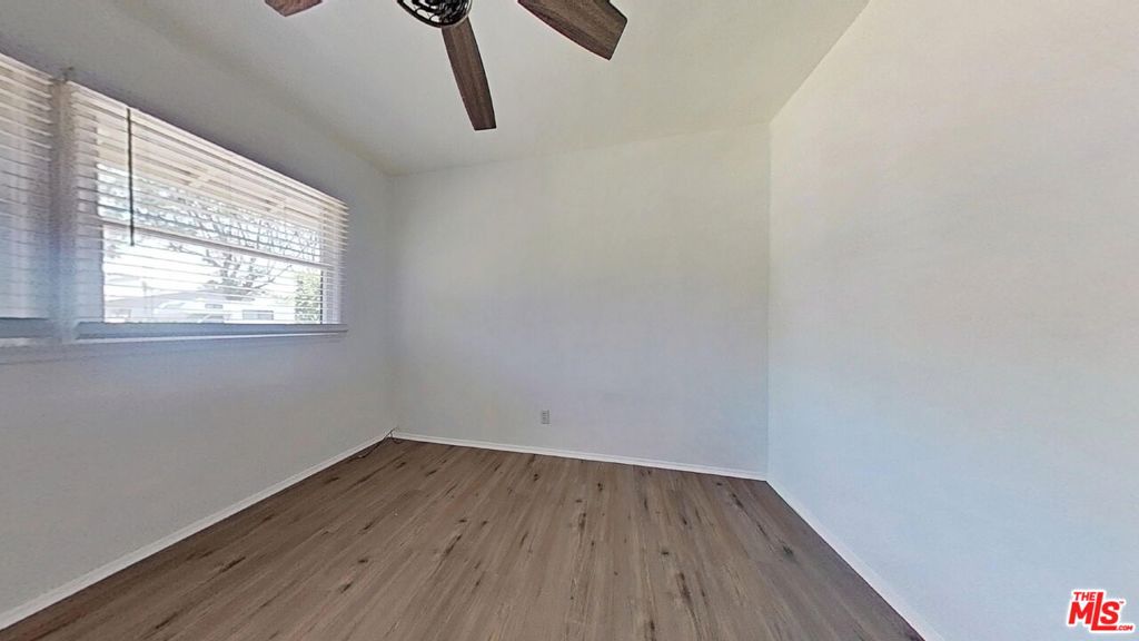 15544 Romar Street Property Photo 15