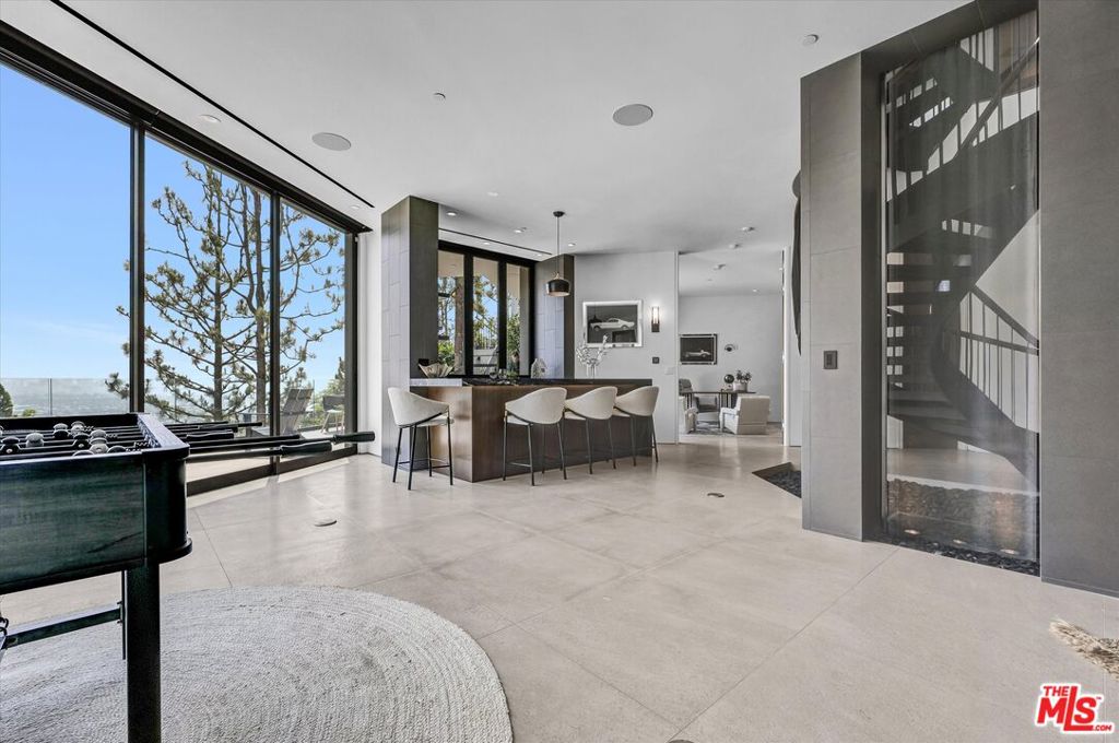 8526 Hollywood Boulevard Property Photo 55
