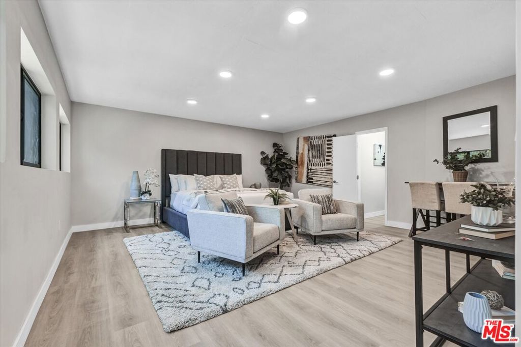 8526 Hollywood Boulevard Property Photo 63