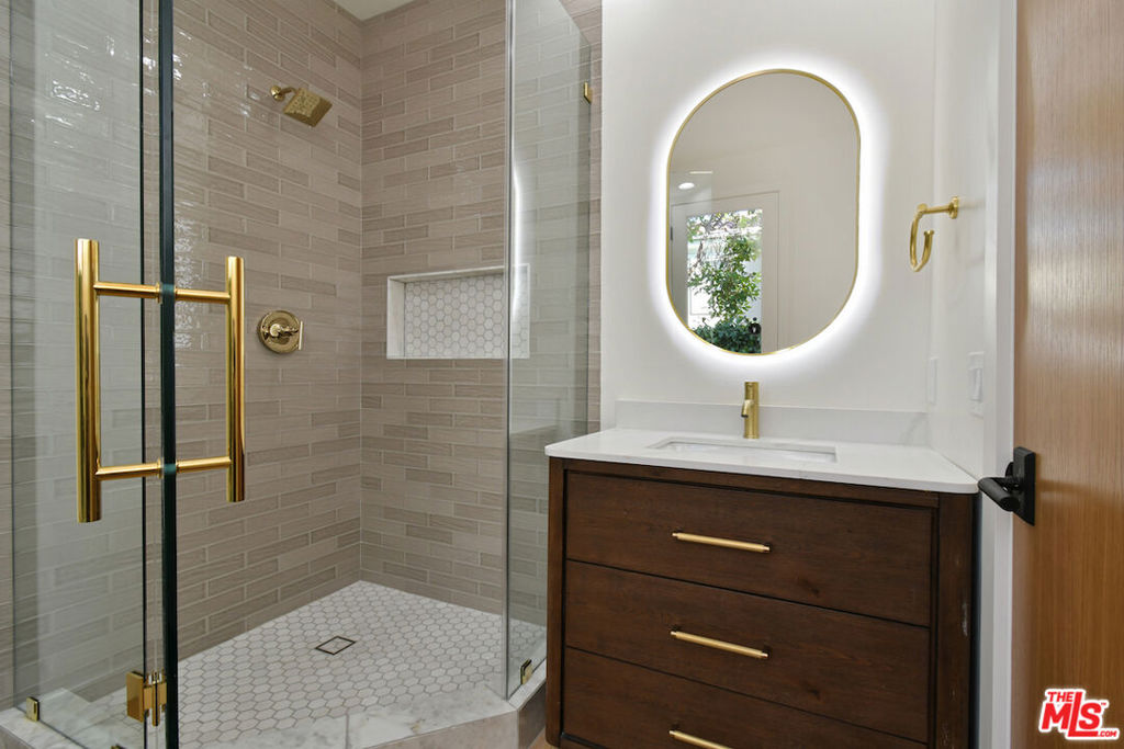25605 Melbourne Court Property Photo 41