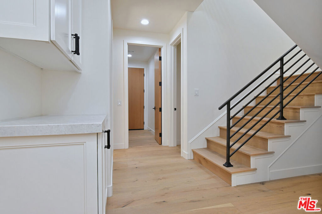 25605 Melbourne Court Property Photo 46