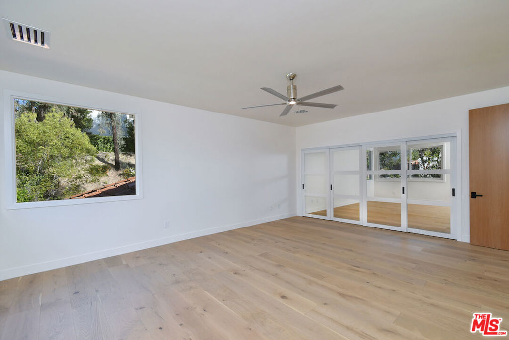 25605 Melbourne Court Property Photo 49