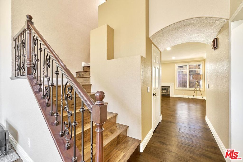 20871 Oakdale Lane Property Photo 6