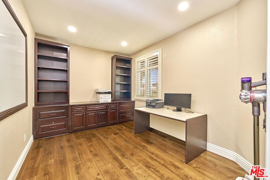 20871 Oakdale Lane Property Photo 7